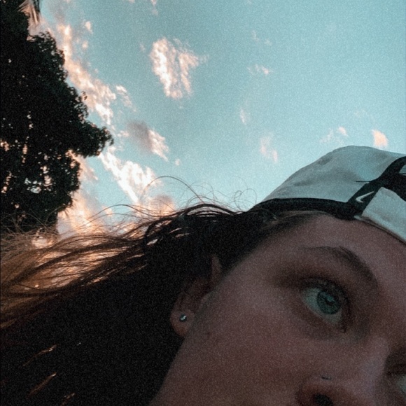 Meet your Posher, Sophie - Picture 1 of 1